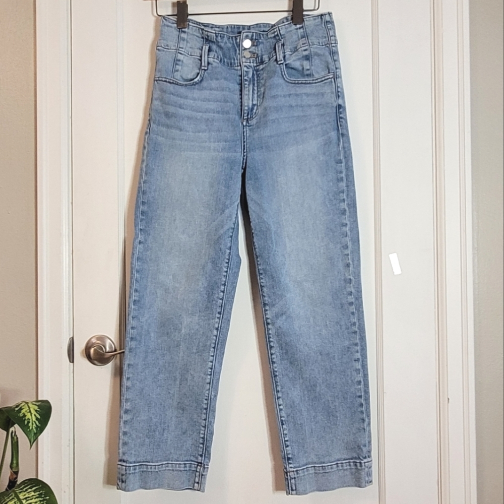 Ann Taylor The Easy Straight Light Wash Cotton Denim Jeans Pants Size 6